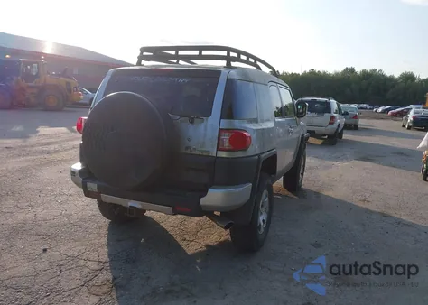 2007 Toyota Fj Cruiser from USA, damaged, VIN JTEBU11F670024170